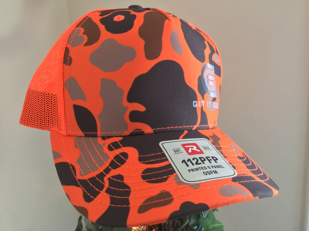 Git It Golf Trucker Hat — Men's Vintage Mesh Golf Cap